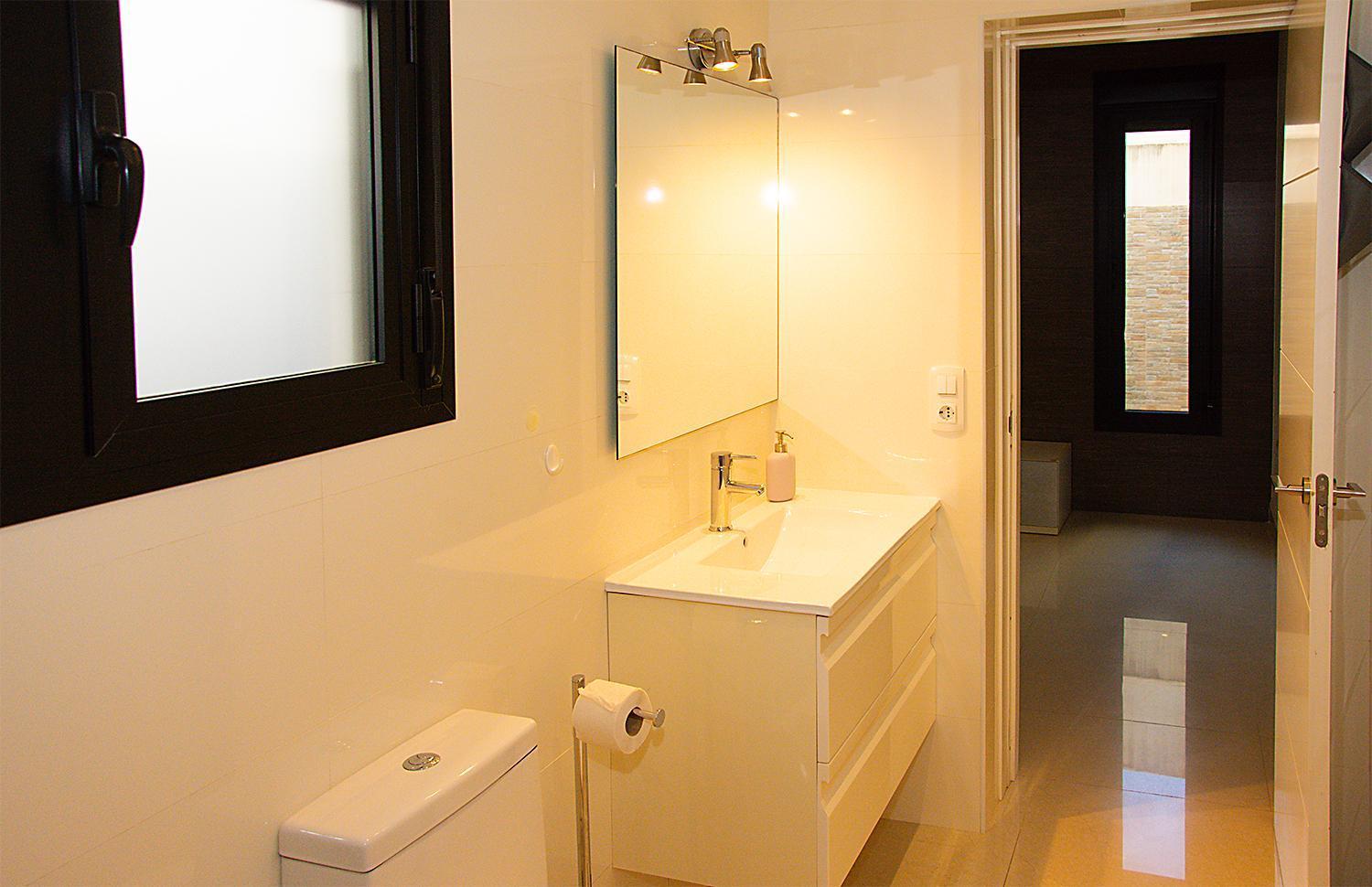 Appartement Deluxe Family House à Séville Extérieur photo
